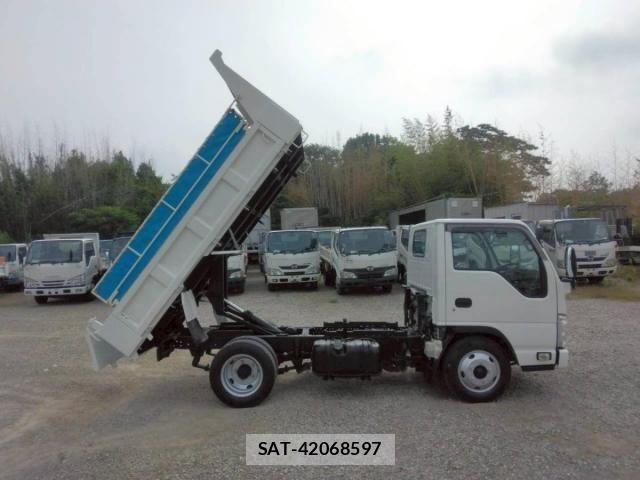 Isuzu ELF TRUCK 2017-12 7784627-23