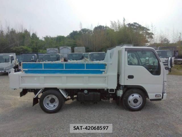 Isuzu ELF TRUCK 2017-12 7784627-8
