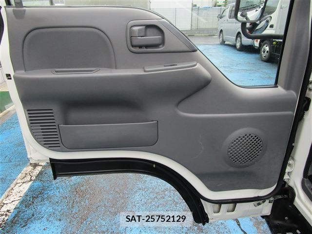 Isuzu ELF TRUCK 2019-08 7876291-21