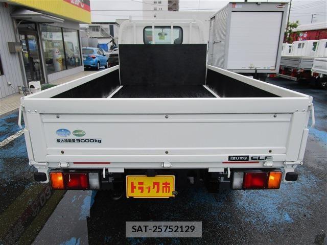 Isuzu ELF TRUCK 2019-08 7876291-4