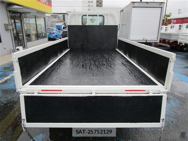 Isuzu ELF TRUCK 2019-08 7876291-5