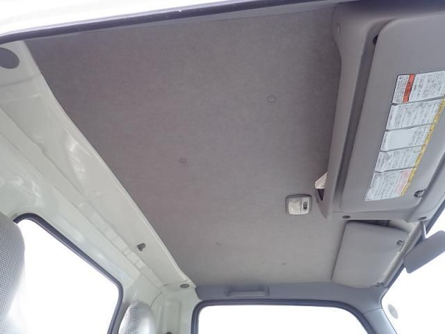 Isuzu ELF TRUCK 2015-06 7864668-13