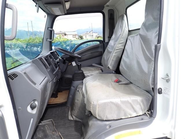 Isuzu ELF TRUCK 2015-06 7864668-14