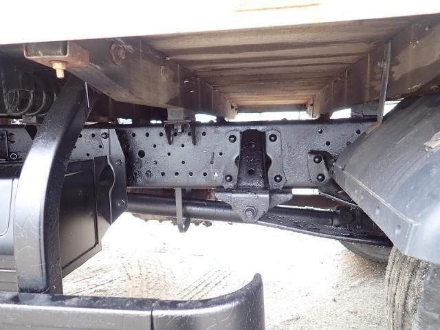 Isuzu ELF TRUCK 2015-06 7864668-18