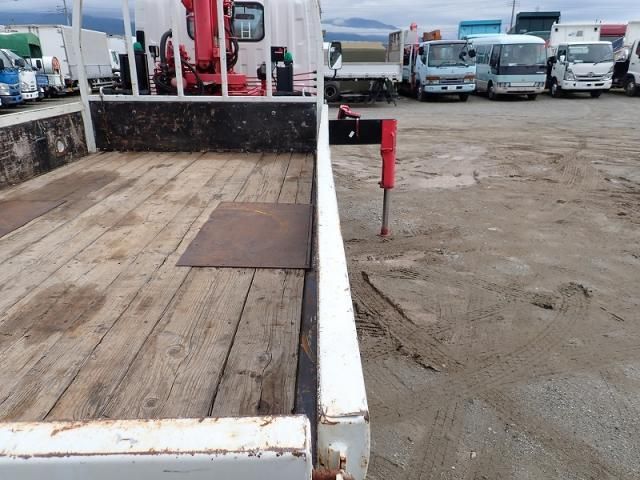 Isuzu ELF TRUCK 2015-06 7864668-25