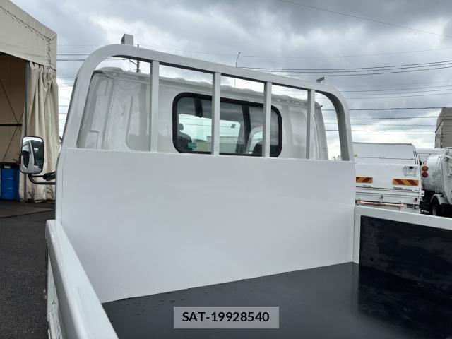 Isuzu ELF TRUCK 2020-09 7876289-12