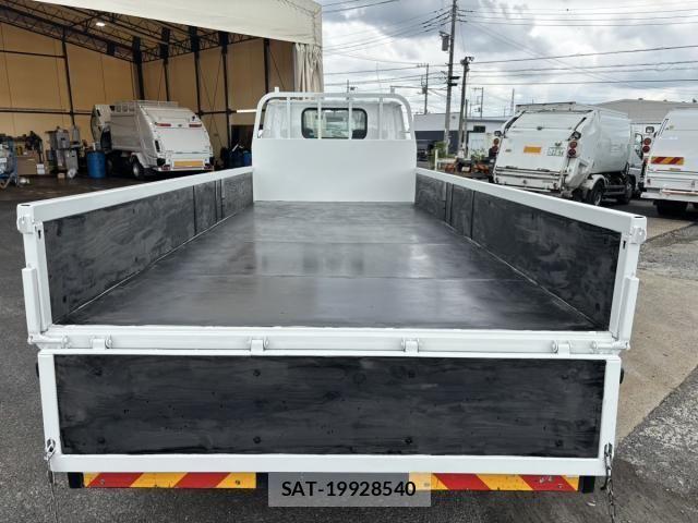 Isuzu ELF TRUCK 2020-09 7876289-8