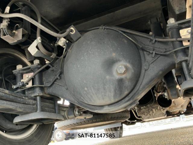 Isuzu ELF TRUCK 2019-06 7876288-12