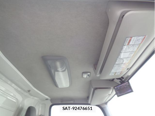 Isuzu ELF TRUCK 2022-08 7876284-26