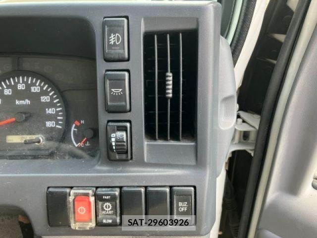 Isuzu ELF TRUCK 2015-06 7876296-21