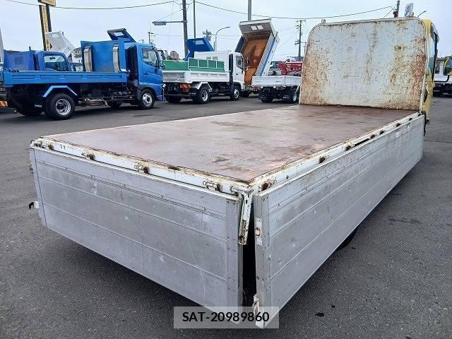 Isuzu ELF TRUCK 2010-08 7876295-11