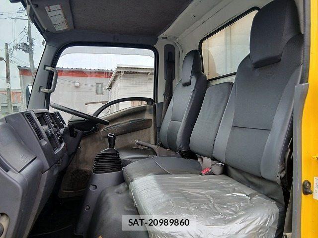 Isuzu ELF TRUCK 2010-08 7876295-15