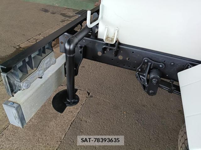 Isuzu ELF TRUCK 2017-02 7876286-12