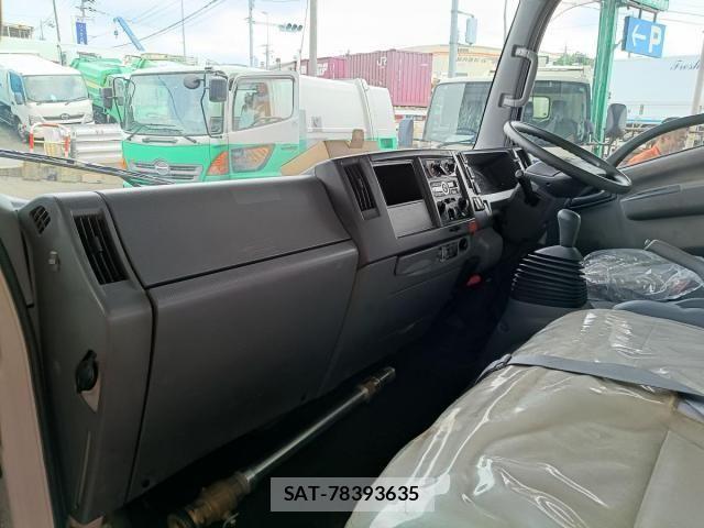 Isuzu ELF TRUCK 2017-02 7876286-28