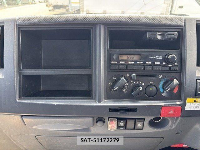 Isuzu ELF TRUCK 2012-11 7876287-19