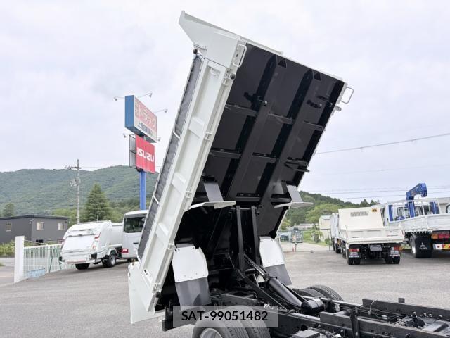 Isuzu ELF TRUCK 2024-11 7876285-23