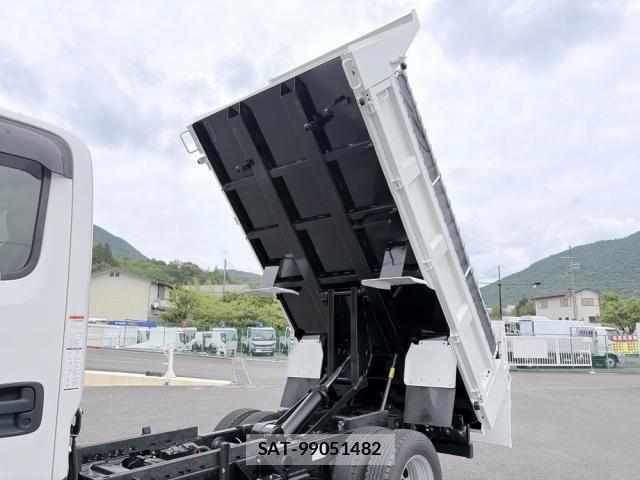 Isuzu ELF TRUCK 2024-11 7876285-24