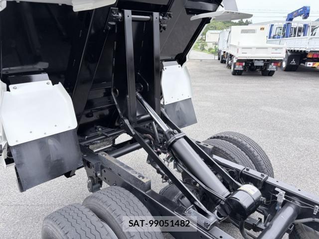 Isuzu ELF TRUCK 2024-11 7876285-25