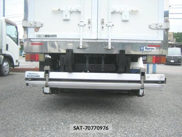 Isuzu ELF TRUCK 2018-06 7876293-19