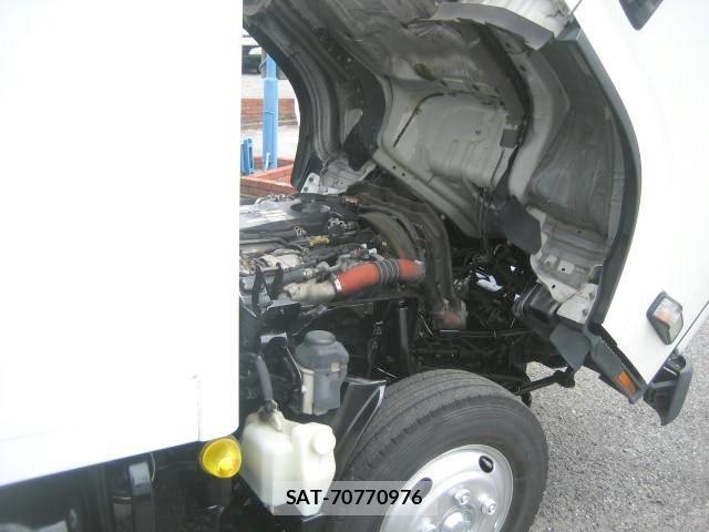 Isuzu ELF TRUCK 2018-06 7876293-22