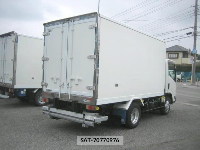 Isuzu ELF TRUCK 2018-06 7876293-2