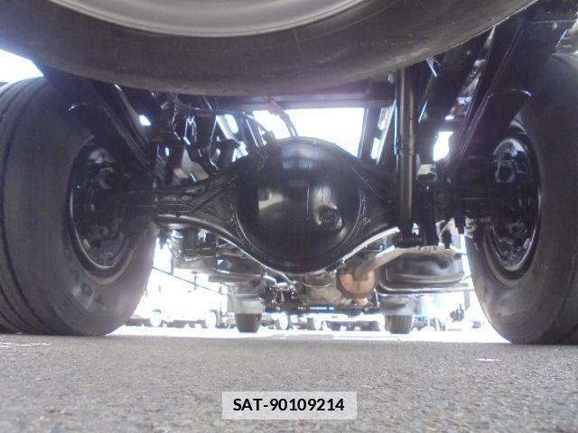 Isuzu ELF TRUCK 2015-09 7902562-20