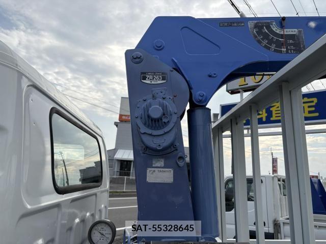 Isuzu ELF TRUCK 2005-03 7902565-25
