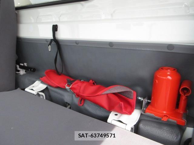 Isuzu ELF TRUCK 2021-03 7961380-18