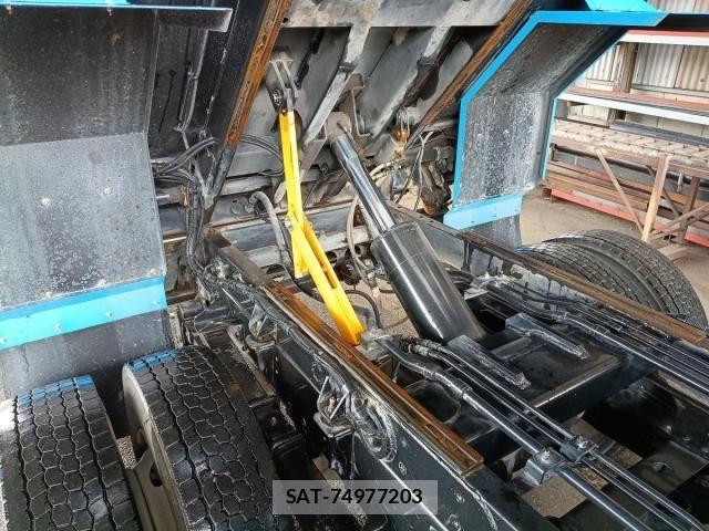 Isuzu ELF TRUCK 2014-03 7961379-13