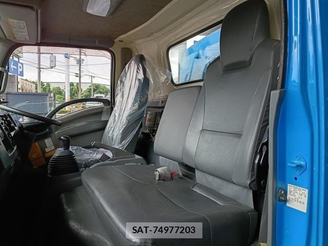 Isuzu ELF TRUCK 2014-03 7961379-27