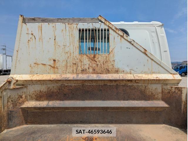 Isuzu ELF TRUCK 2019-07 7961406-10