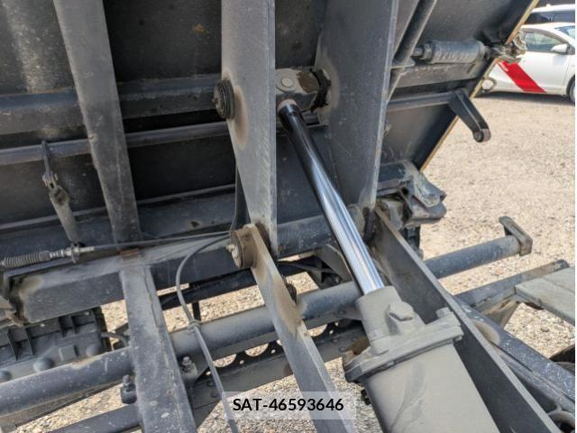 Isuzu ELF TRUCK 2019-07 7961406-13