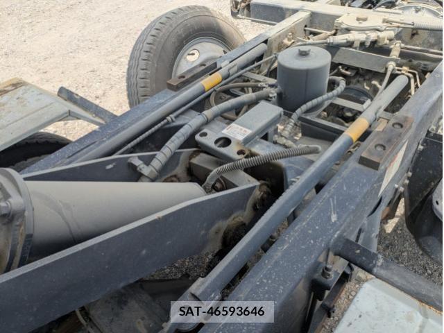 Isuzu ELF TRUCK 2019-07 7961406-14