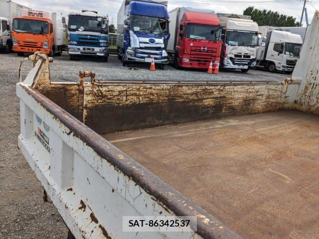 Isuzu ELF TRUCK 2018-05 7961434-15