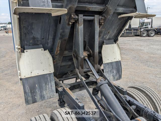 Isuzu ELF TRUCK 2018-05 7961434-24