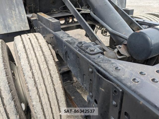 Isuzu ELF TRUCK 2018-05 7961434-25