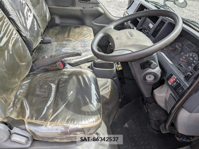 Isuzu ELF TRUCK 2018-05 7961434-27