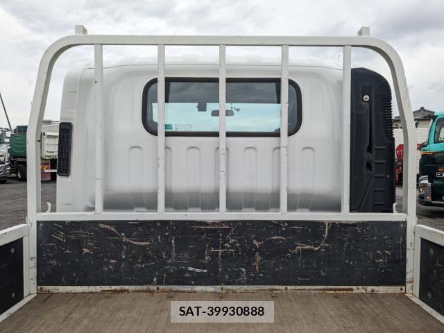 Isuzu ELF TRUCK 2018-05 7961425-11