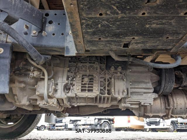 Isuzu ELF TRUCK 2018-05 7961425-18
