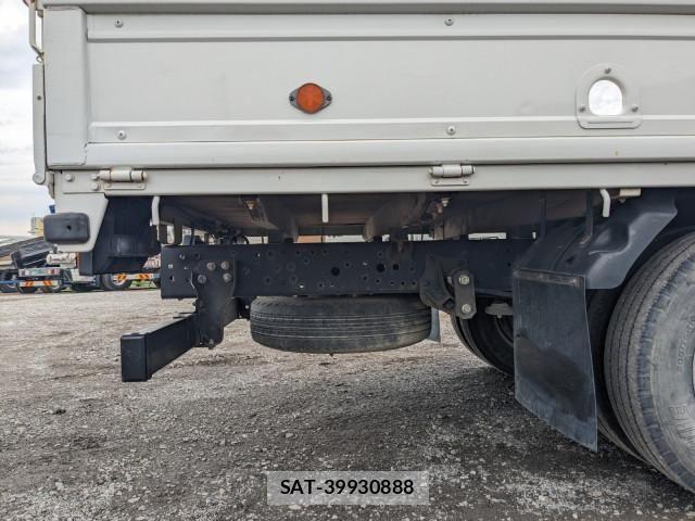 Isuzu ELF TRUCK 2018-05 7961425-20