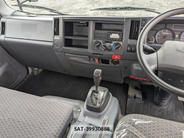 Isuzu ELF TRUCK 2018-05 7961425-26
