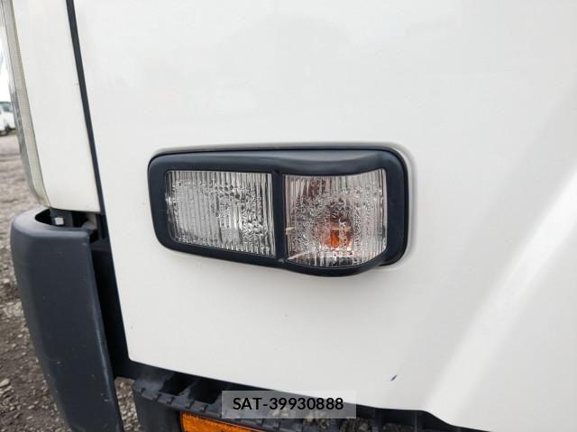 Isuzu ELF TRUCK 2018-05 7961425-27