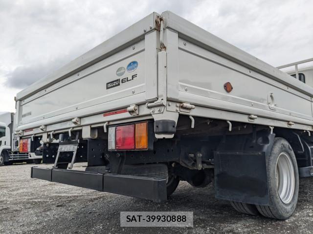 Isuzu ELF TRUCK 2018-05 7961425-5