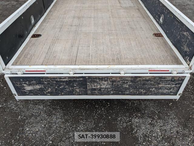 Isuzu ELF TRUCK 2018-05 7961425-8