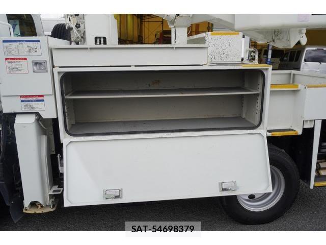 Isuzu ELF TRUCK 2020-06 7961392-16