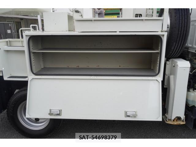 Isuzu ELF TRUCK 2020-06 7961392-22