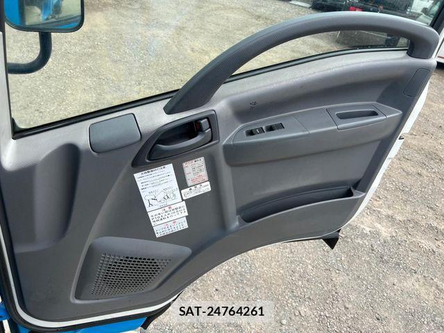 Isuzu ELF TRUCK 2012-03 7961467-10