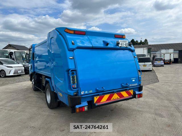 Isuzu ELF TRUCK 2012-03 7961467-2