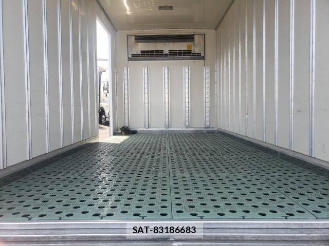 Isuzu ELF TRUCK 2021-03 7961383-9