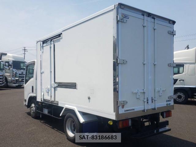 Isuzu ELF TRUCK 2021-03 7961383-5